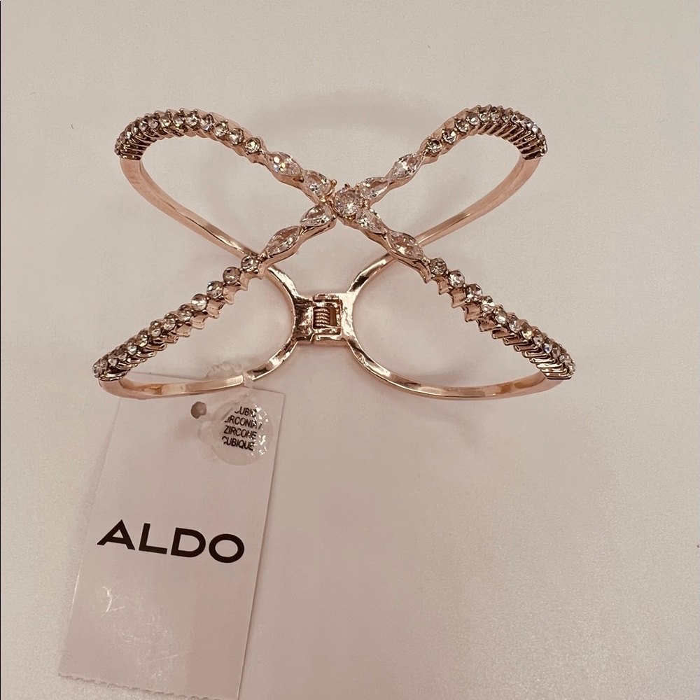 Beautiful Aldo Infinity Clasp Bracelet
